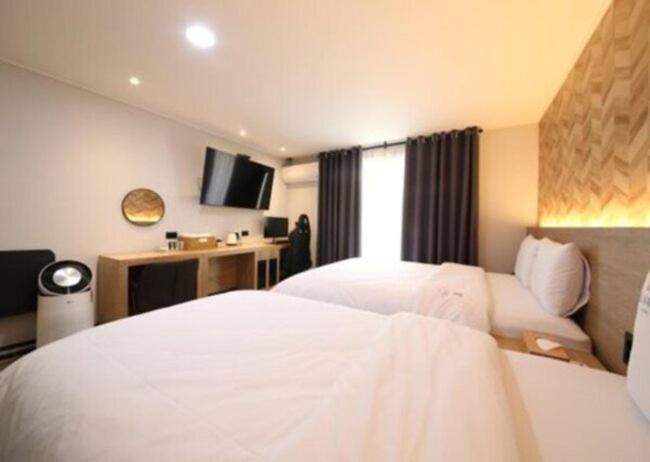 Labe Hotel Jeonju Esterno foto